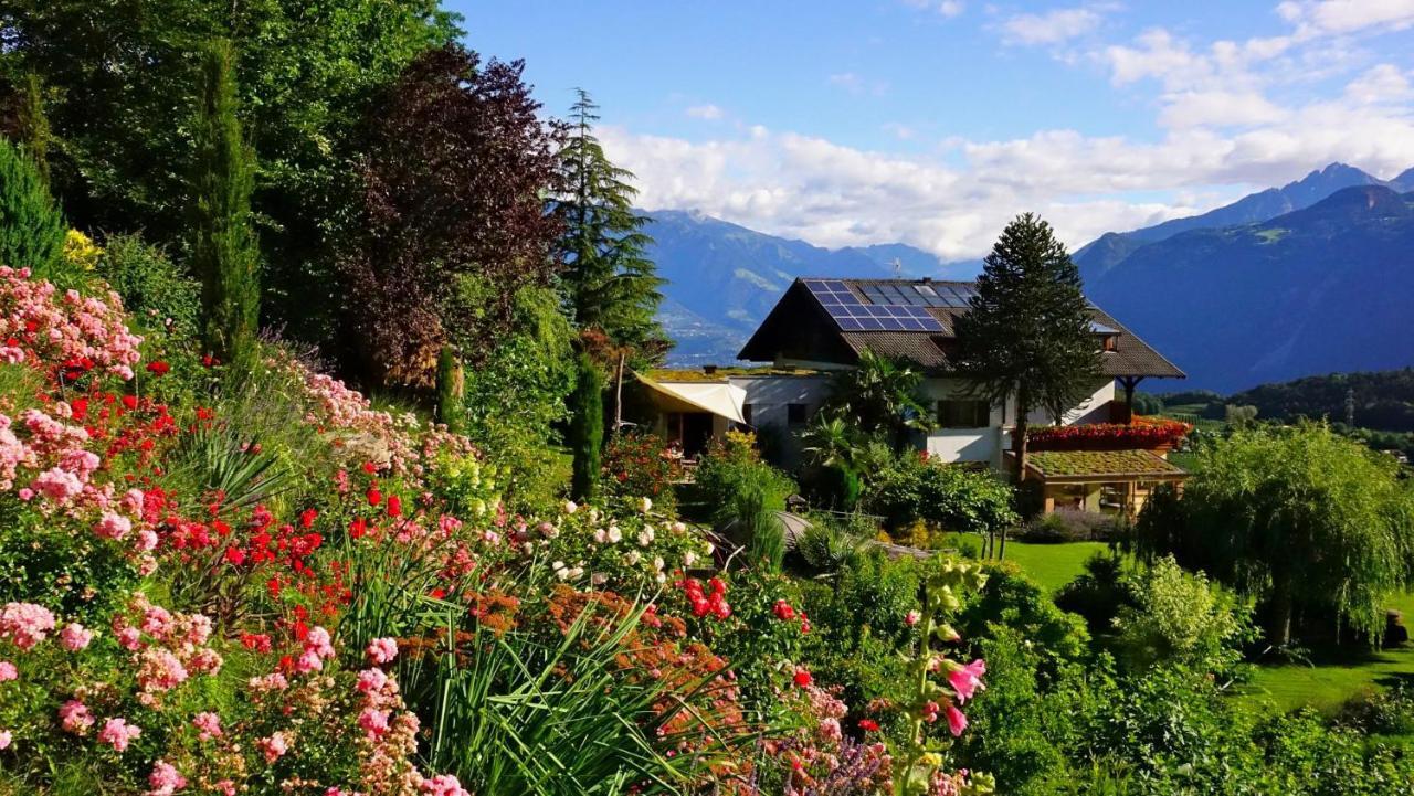 Tirolerhof Tisens Hotel Bagian luar foto