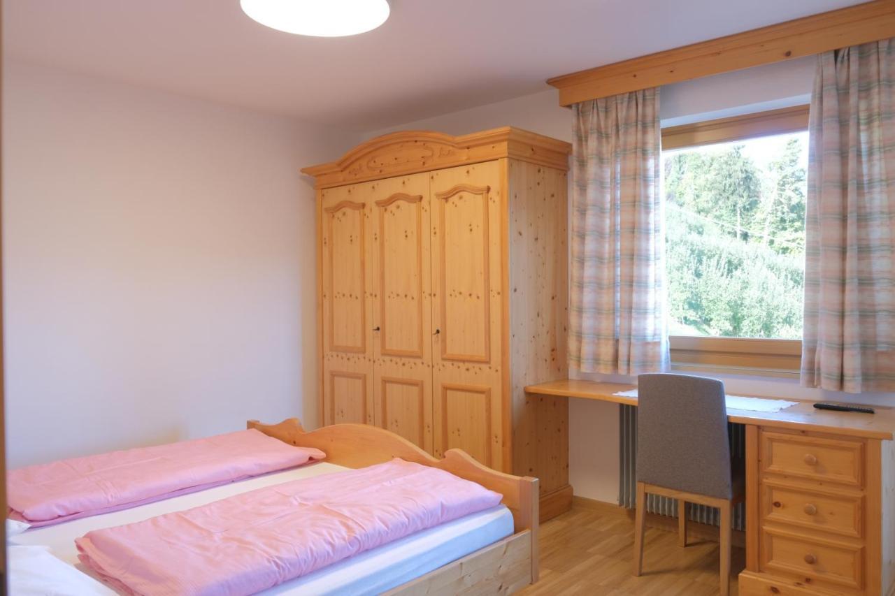 Tirolerhof Tisens Hotel Bagian luar foto